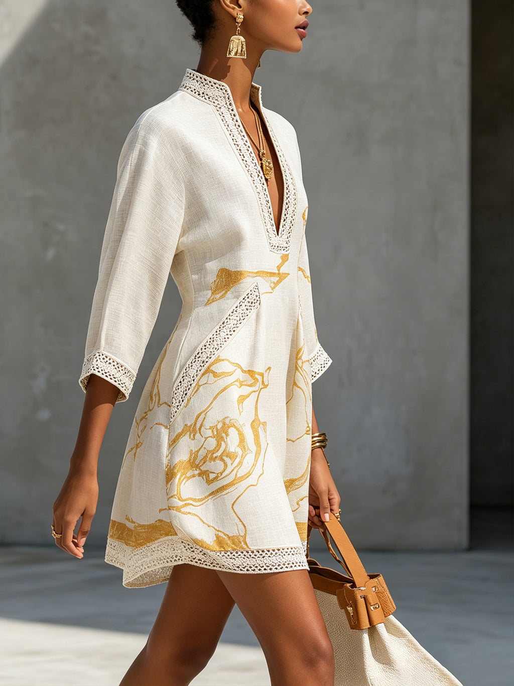 Amélie | Gold Print Lace Dress